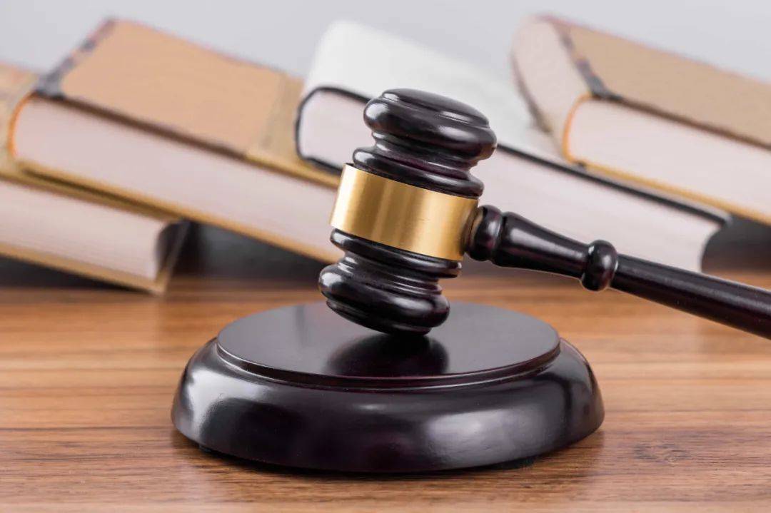 详细阅读:最新医保套现犯不犯法方法分析(最方便真实的医保套现金犯法?方法) 最新医保套现犯不犯法方法分析(最方便真实的医保套现金犯法?方法)